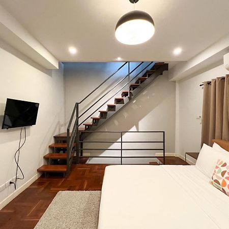 Neveu Premier Residence : Ratchada Bangkok Bagian luar foto