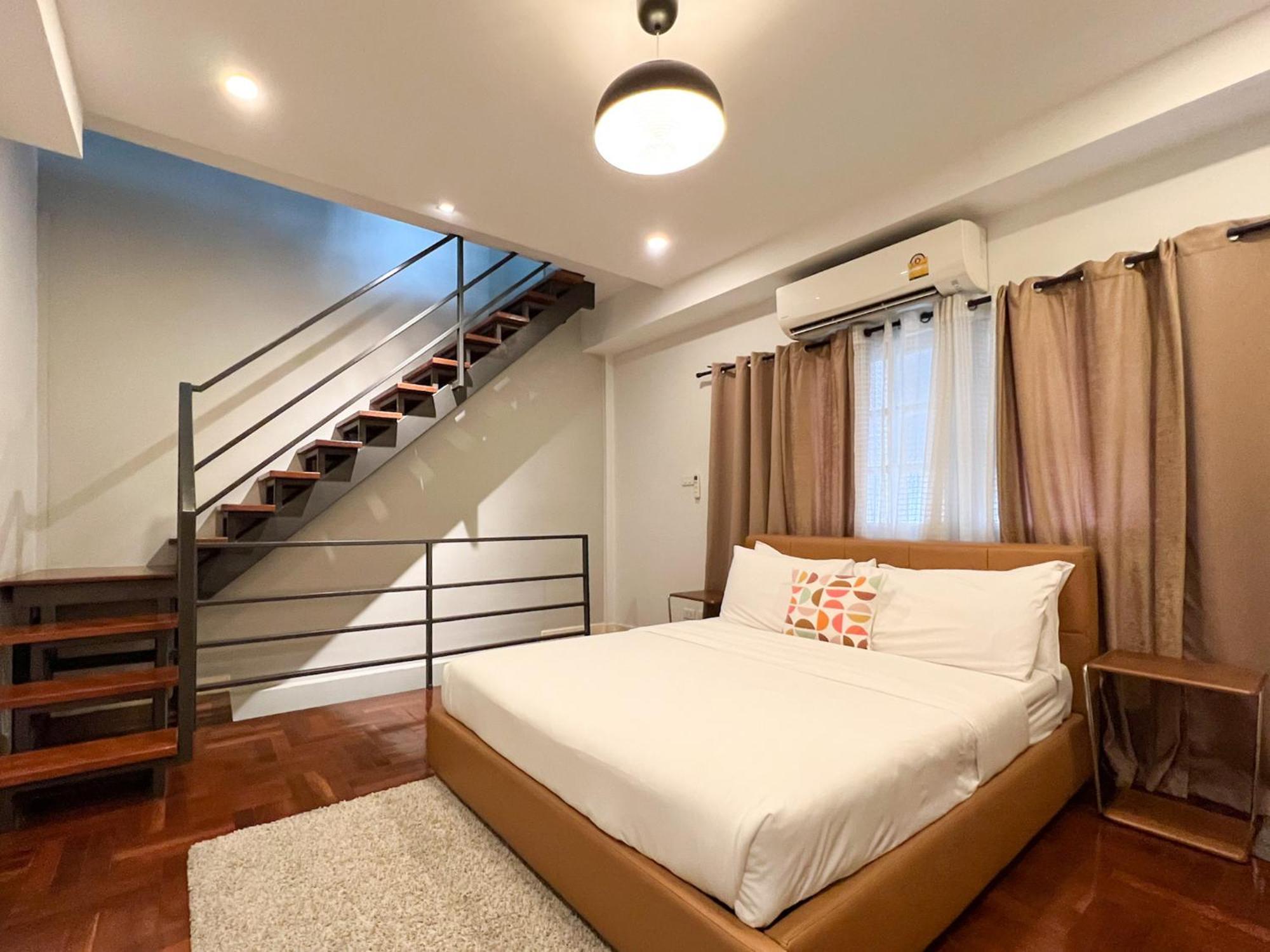 Neveu Premier Residence : Ratchada Bangkok Bagian luar foto