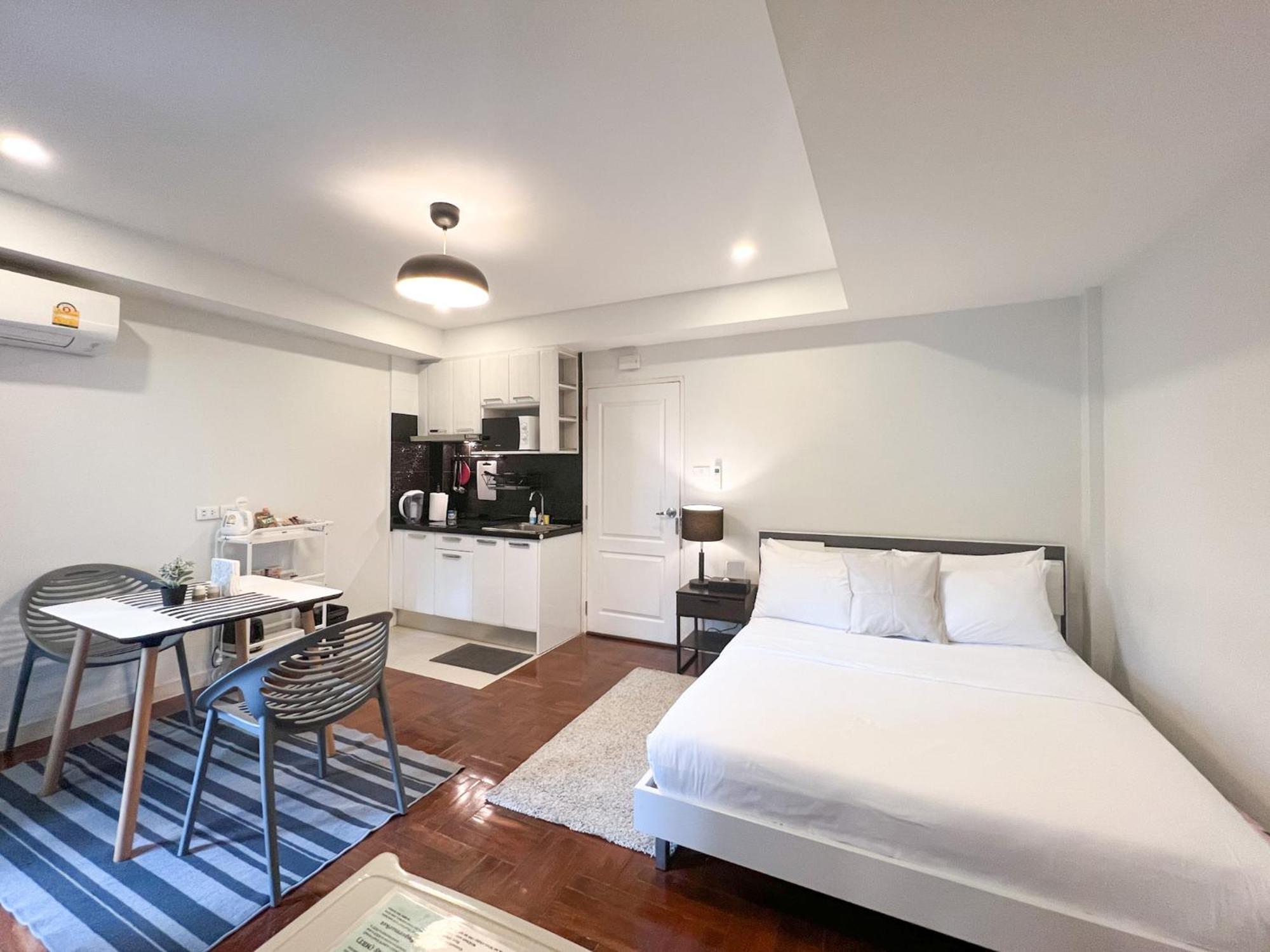 Neveu Premier Residence : Ratchada Bangkok Bagian luar foto
