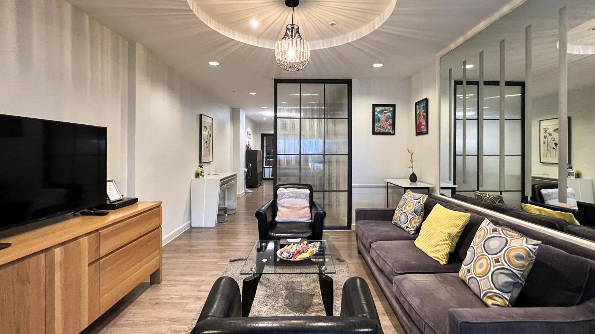 Neveu Premier Residence : Ratchada Bangkok Bagian luar foto